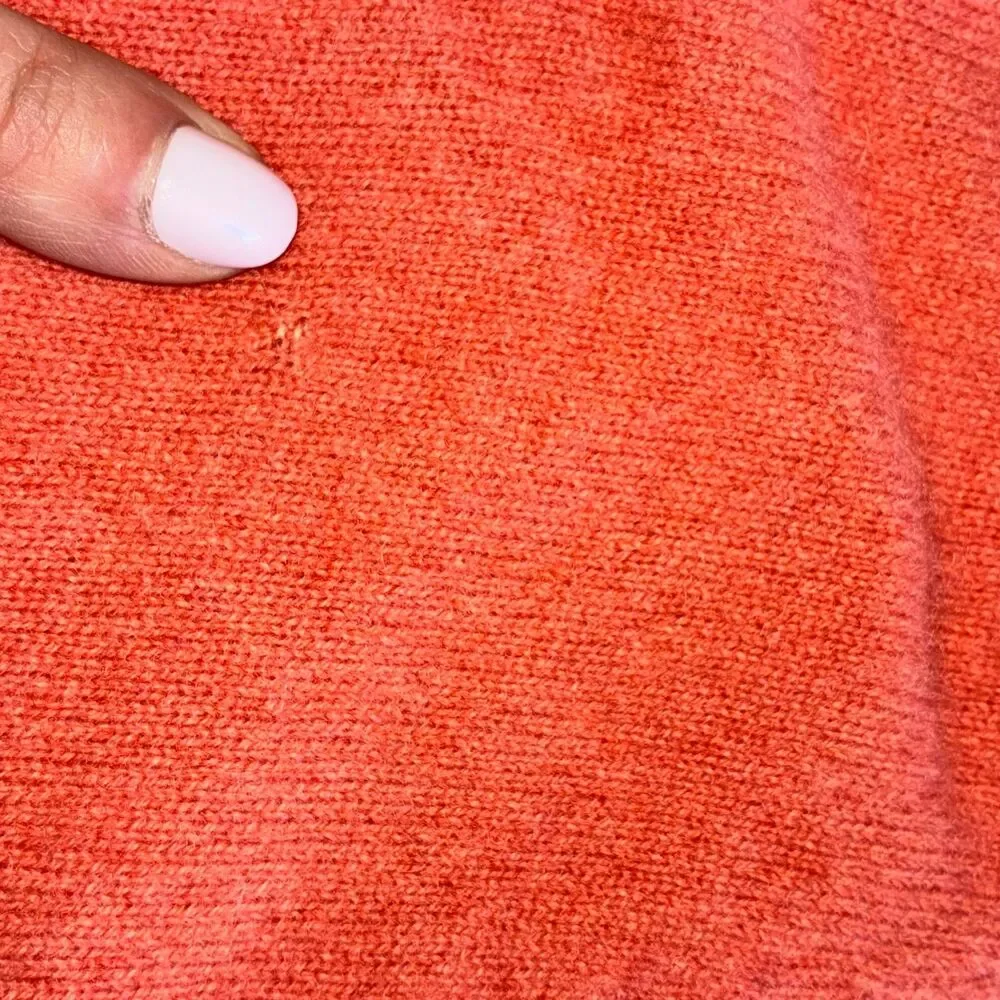 Loro Piana 100% Cashmere Coral Sweater V-Neck Size 40 XS/S